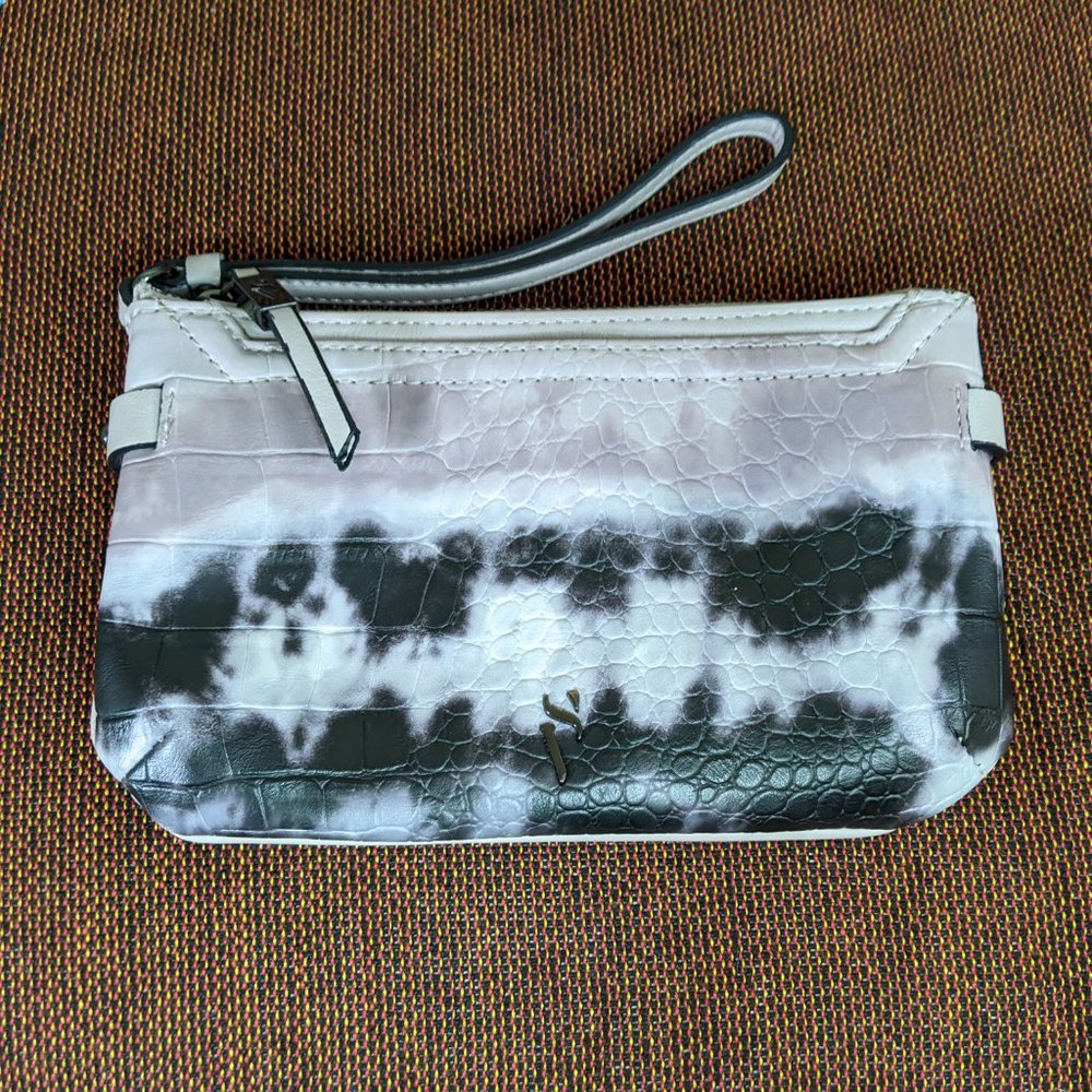 Simply Vera - Vera Wang Joyce Wristlet Pink Tie Dyed style clutch bag